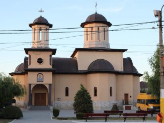 Biserica Valu lui Traian. FOTO Adrian Boioglu / Valureni.ro