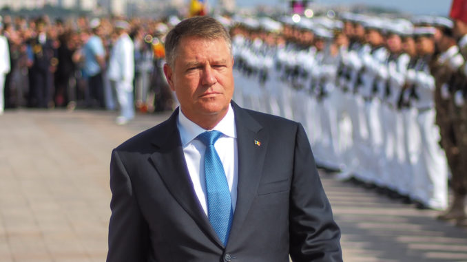 Klaus Iohannis a câștigat și alegerile din Valu lui Traian. FOTO Cătălin Schipor