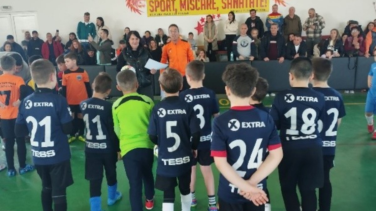 Micii fotbaliști de la Școala Gimnazială nr.1. Valu lui Traian. FOTO Școala gimnazială nr.1