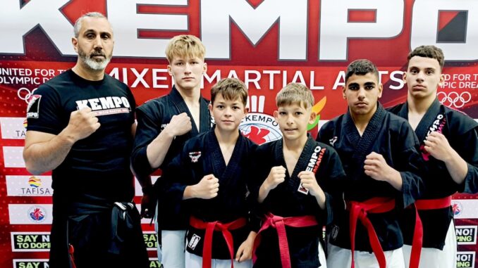 Sportivii Secției Kempo de la Clubul Sportiv Voința Valu lui Traian. FOTO IC Sportivii Secției Kempo de la Clubul Sportiv Voința Valu lui Traian. FOTO IC