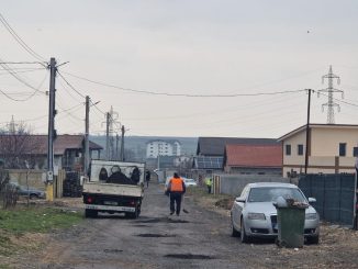 Reprezentanții Gospodăriei Comunale Valu lui Traian îndeamnă locuitorii să semnaleze, în continuare, situațiile care necesită atenția și intervenția autorităților publice locale. FOTO Gospodărie Comunală Valu lui Traian